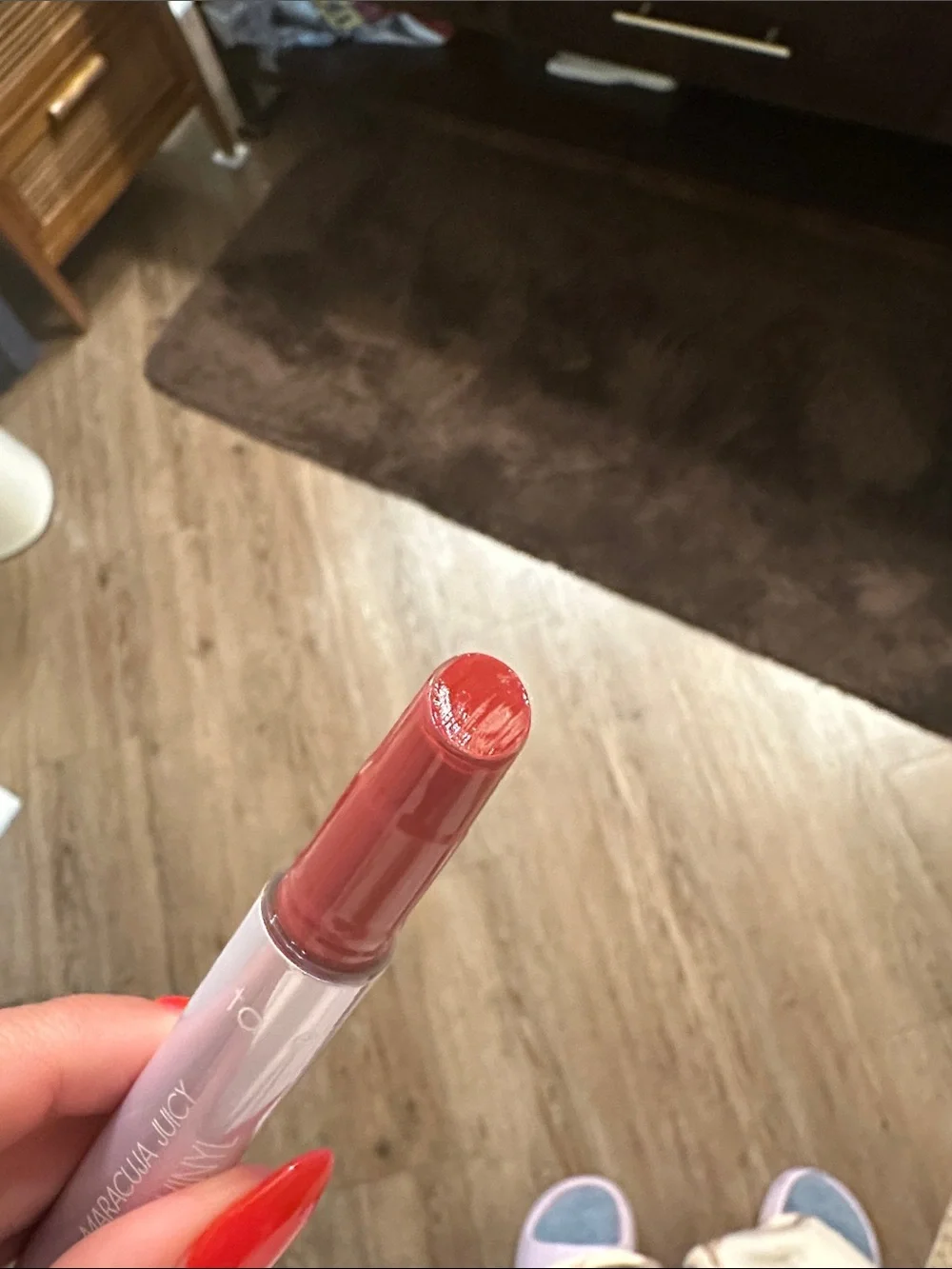 tarte Maracuja Juicy Lip Vinyl in Apple